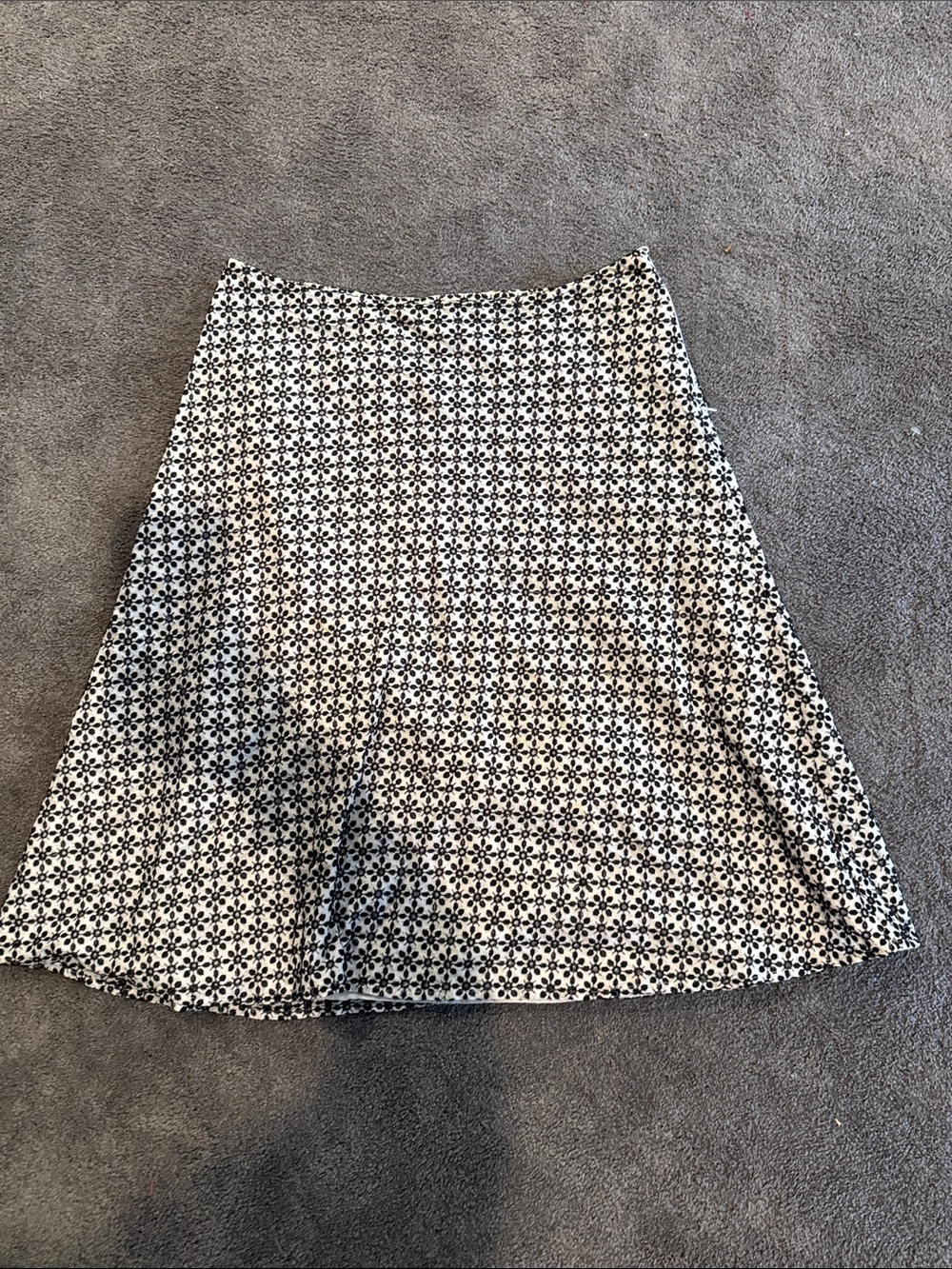 Tweeds Black and White Printed A-Line Skirt